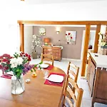Charmante Maison Renovee A La Ferme Avec Jardin Clos - Fr-1-497-27 * Champosoult
