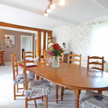 Dom wakacyjny Renove A La Ferme, 4 Chambres, Jardin Clos, Wifi, Parking, Animaux, Activites Nature A Proximite - Fr-1-497-27 Champosoult