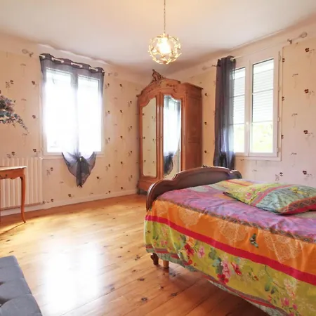Dom wakacyjny Renove A La Ferme, 4 Chambres, Jardin Clos, Wifi, Parking, Animaux, Activites Nature A Proximite - Fr-1-497-27 *