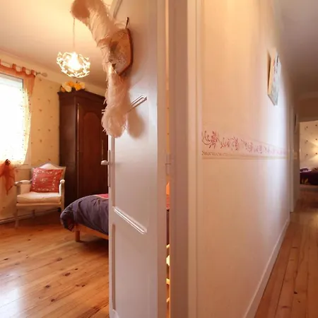 Charmante Maison Renovee A La Ferme Avec Jardin Clos - Fr-1-497-27 * Champosoult