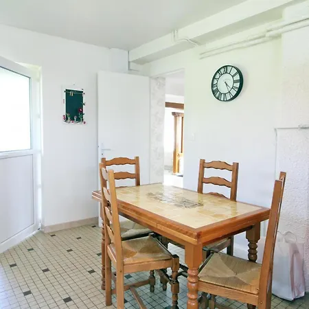Charmante Maison Renovee A La Ferme Avec Jardin Clos - Fr-1-497-27 Lantställe *