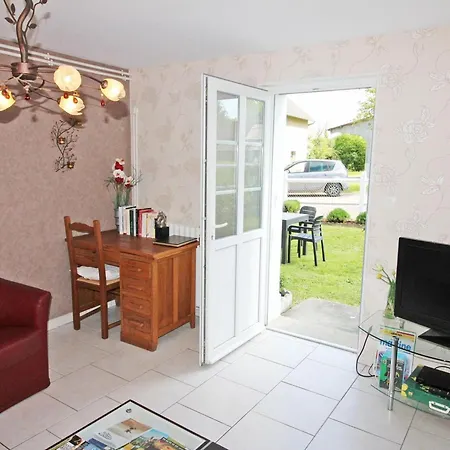 Charmante Maison Renovee A La Ferme Avec Jardin Clos - Fr-1-497-27 Champosoult