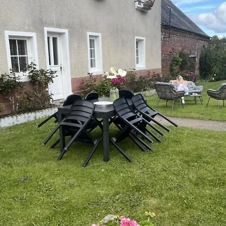 Semesterbostad Charmante Maison Renovee A La Ferme Avec Jardin Clos - Fr-1-497-27