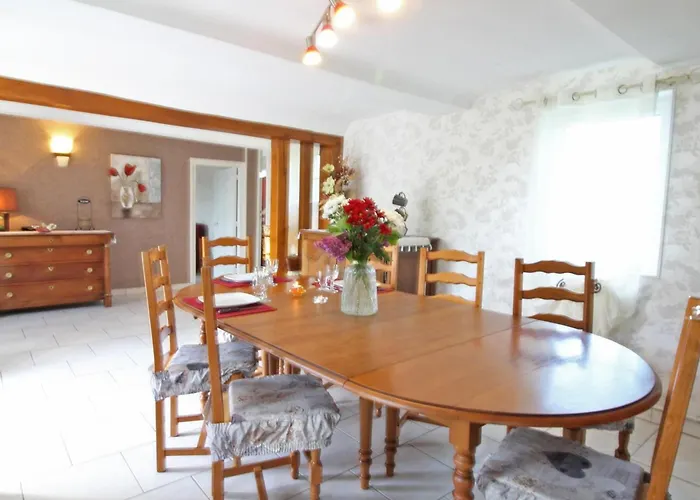 Charmante Maison Renovee A La Ferme Avec Jardin Clos - Fr-1-497-27 * Champosoult