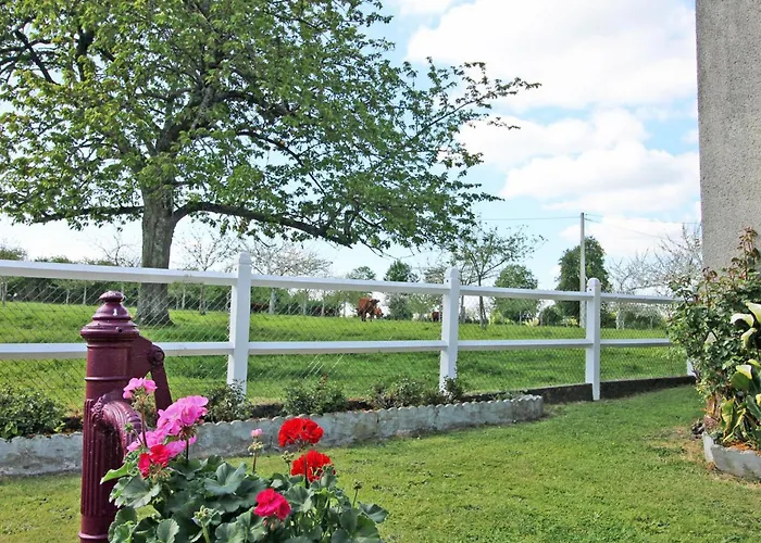 Charmante Maison Renovee A La Ferme Avec Jardin Clos - Fr-1-497-27 Ferienhaus Champosoult