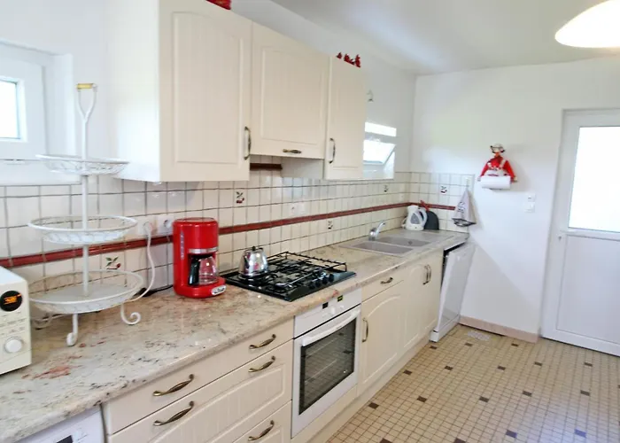 Charmante Maison Renovee A La Ferme Avec Jardin Clos - Fr-1-497-27 Ferienhaus *