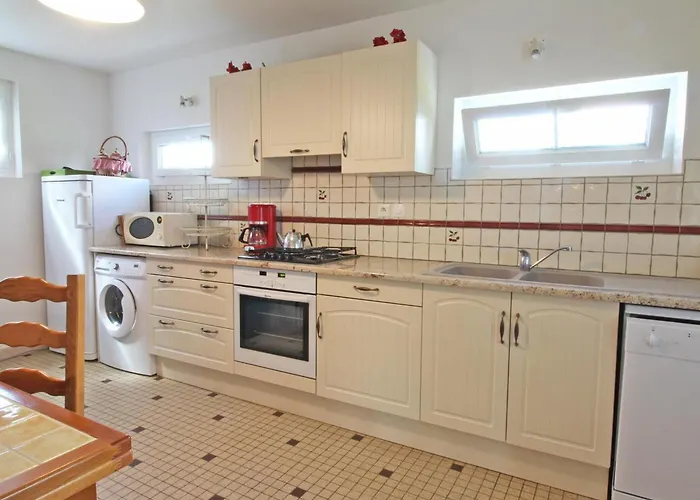 Charmante Maison Renovee A La Ferme Avec Jardin Clos - Fr-1-497-27 * Champosoult