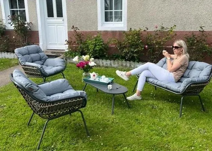 Charmante Maison Renovee A La Ferme Avec Jardin Clos - Fr-1-497-27 Ferienhaus Champosoult